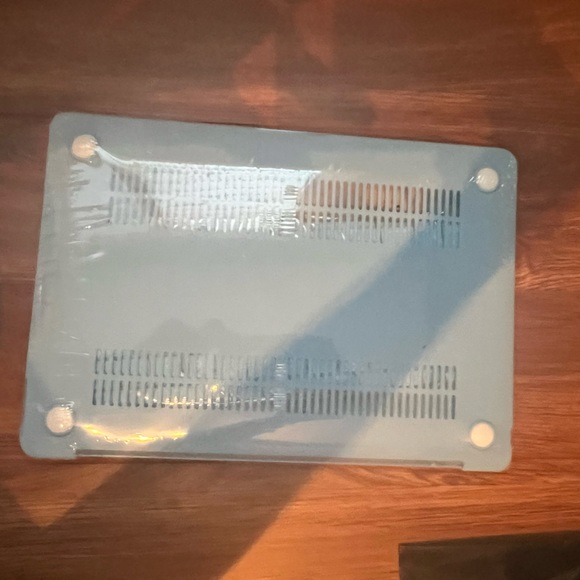 MacBook Air 13 inch Laptop Case - Picture 4 of 4
